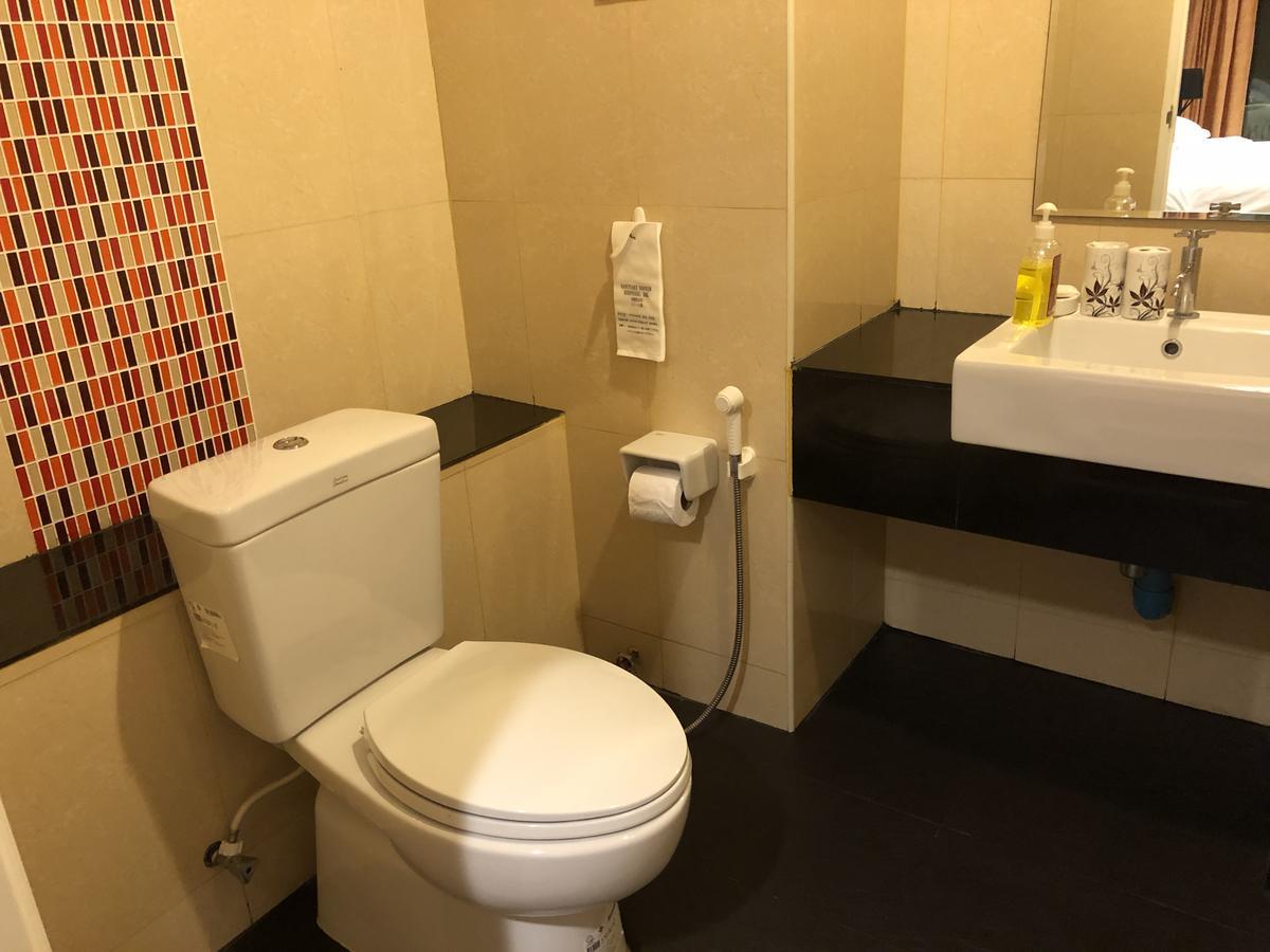 Naithon Beach Residence Экстерьер фото